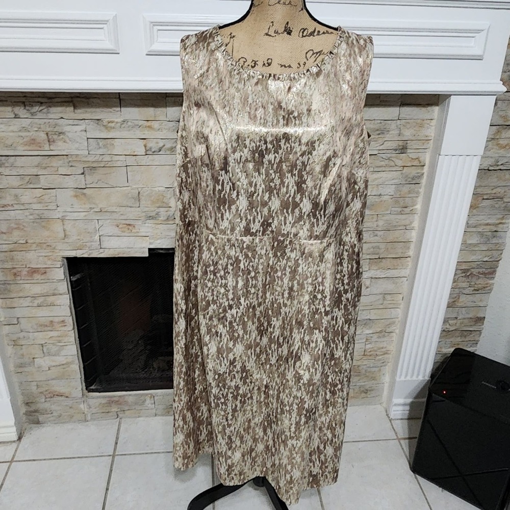 Alex Marie metallic gold foil Sleeveless Sheath dress plus size 16W